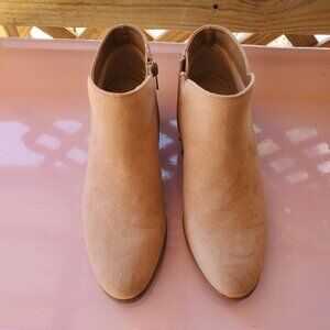 Style & Company Boots Tan Boots Size 6.5